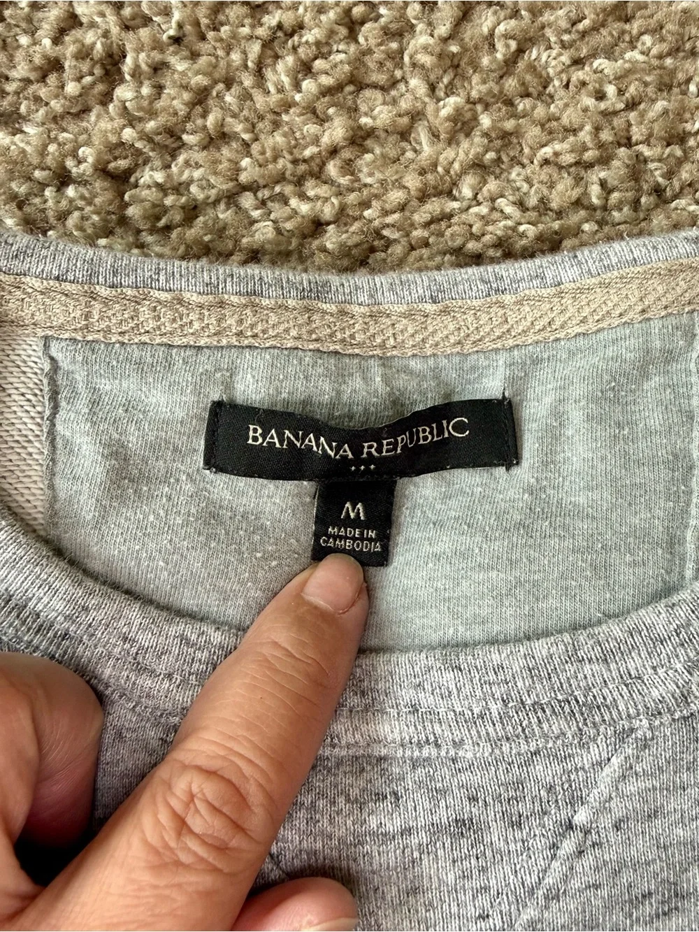 Banana Republic Light Heather Gray Crewneck Sweatshirt - Picture 6 of 6